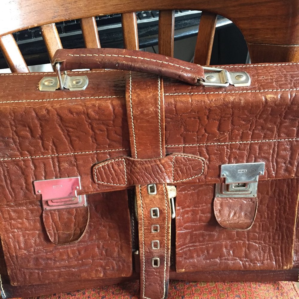 VINTAGE SWEDISH LEATHER BRIEFCASE - Picture 12 of 15